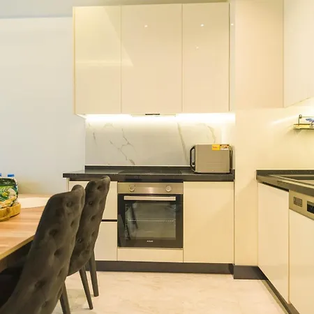 A Designer In The Heart Of Appartamento Alanya