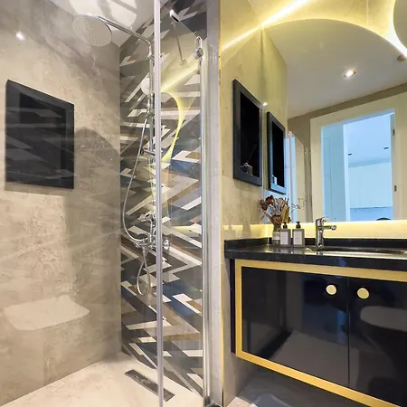 Qoople Saga Designer In The Heart Of Apartmán Alanya
